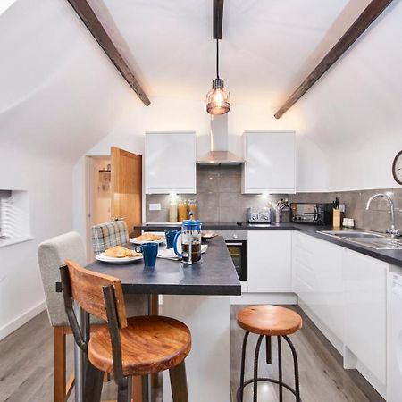 The Nutcracker Suite - Self Check-In, Self-Catering Apartment For East Midlands Airport Kegworth Exterior foto